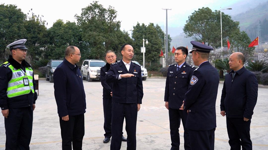 姜坤最新動態揭秘，多元領域新征程探索之旅